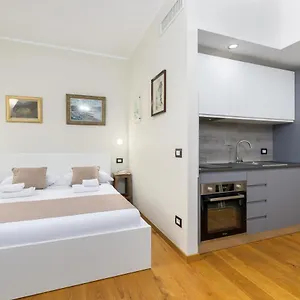 https://casa-da-suite-cadorna.italymilanhotels.net